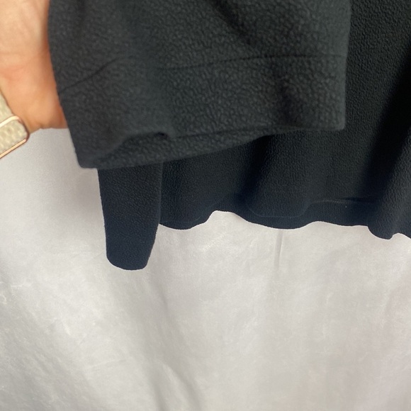 J.Crew 365 Black Crepe Knit Stretch Turtleneck Elbow Drop Sleeve Top -Size Small - Picture 5 of 10